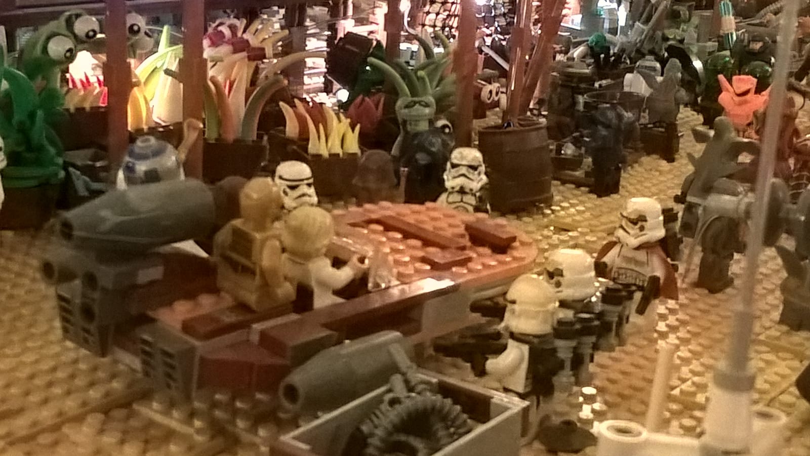 mos eisley star wars lego