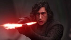 film di shawn levy adam driver kylo ren sith spade laser con guardia