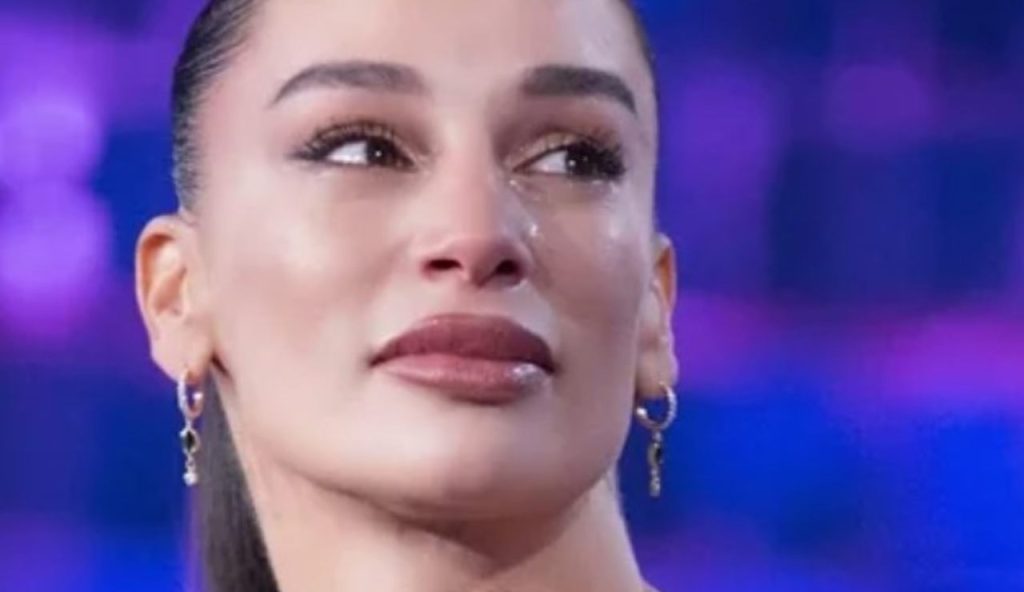 Francesca Tocca in lacrime (Tutto dal web - youtube foto)