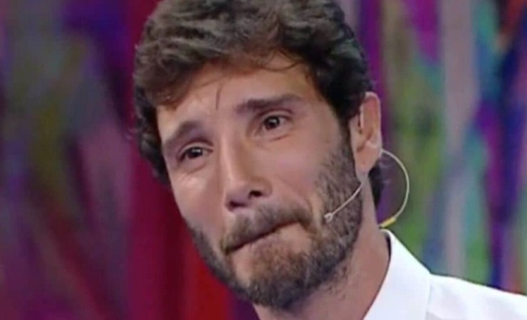 Stefano De Martino triste